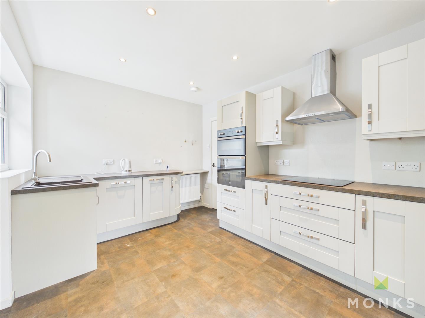 6 Breidden Close, Morda, SY10 9AH For Sale